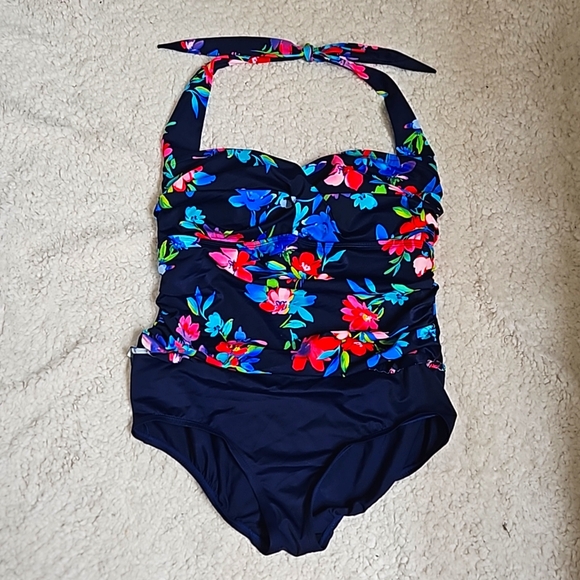 Suddenly Slim by Catalina one-piece swimsuit Floral Halter Style Size 1X - Picture 2 of 6